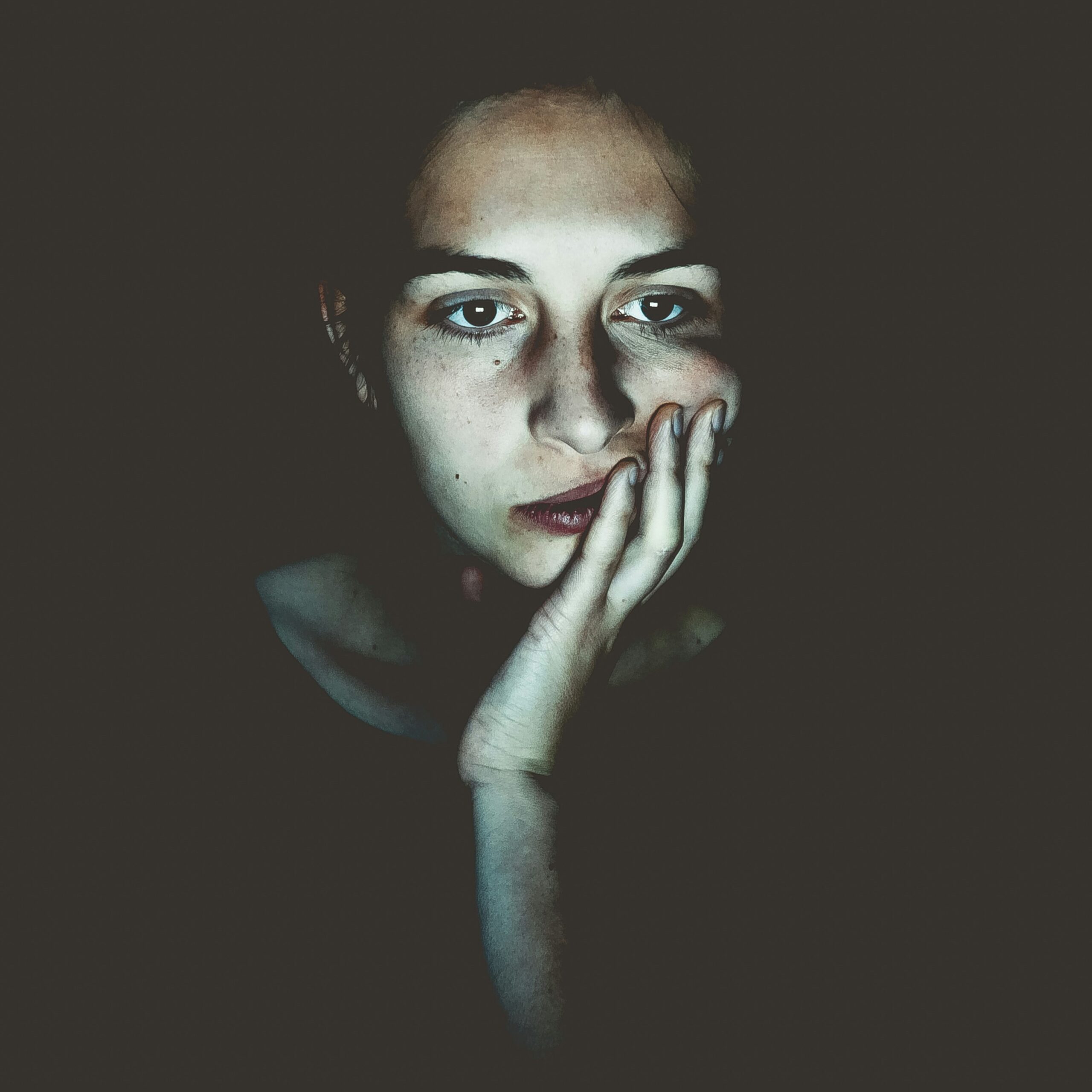 niklas-hamann-Pe4gh8a8mBY-unsplash