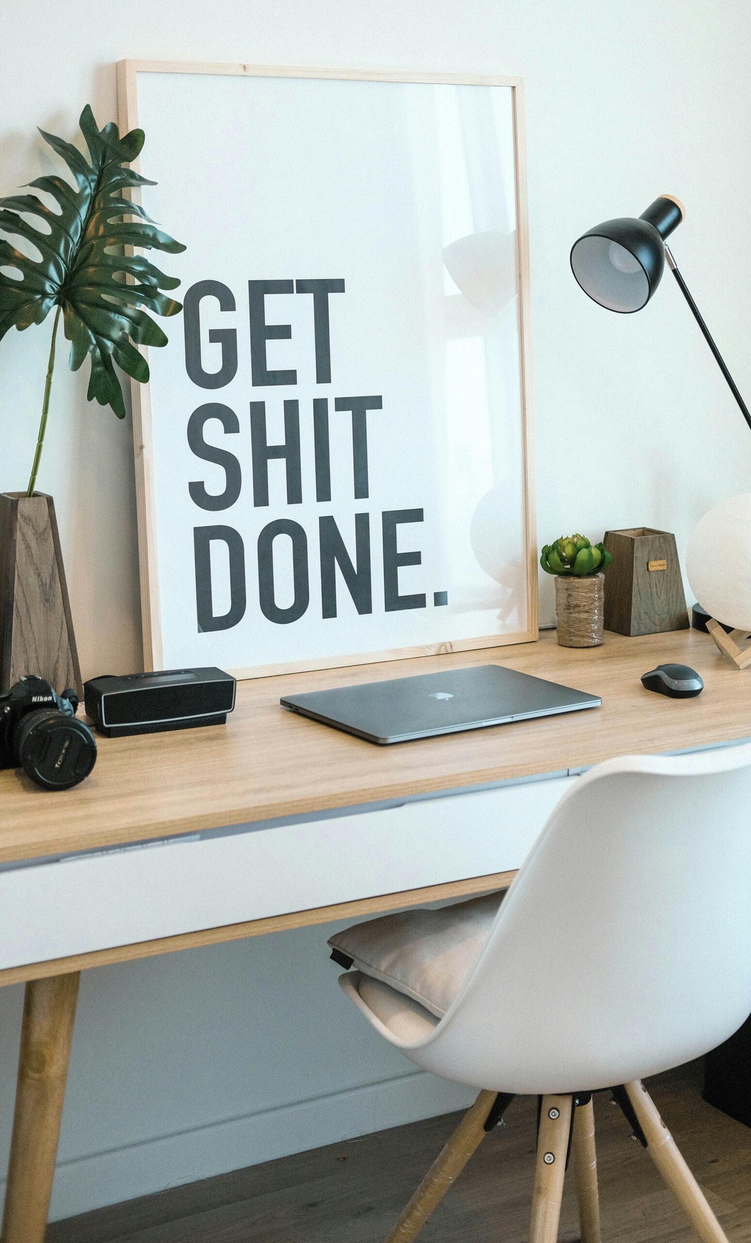 minh-pham-lB9ylP8e9Sg-unsplash-min