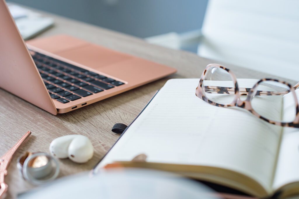 Brand Builder Bundle | 100 photos